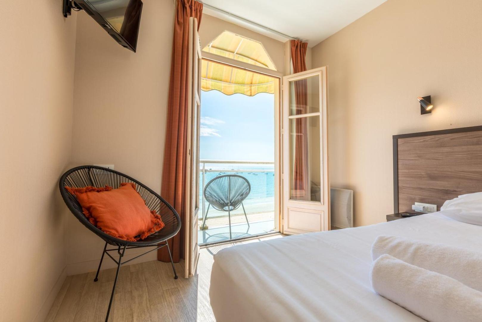 Les Pieds Dans L'Eau - Bel Appartement - Vue Mer Cancale Exteriér fotografie